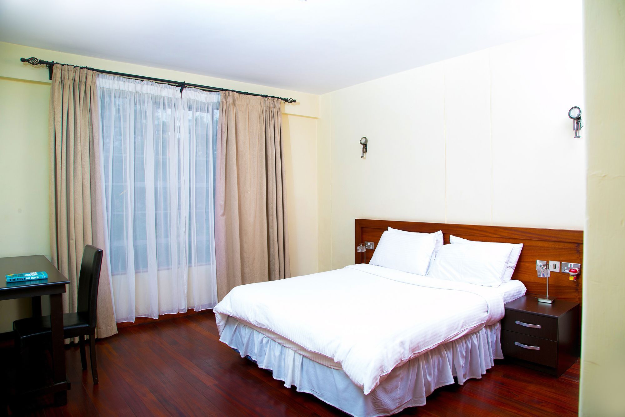 ניירובי Batians Apartment Hotel מראה חיצוני תמונה
